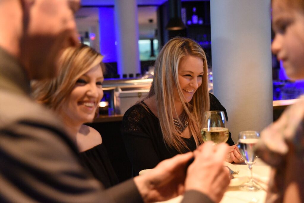 Warum der zauberer Stuttgart Magic Oli Wonder Events für Menschen