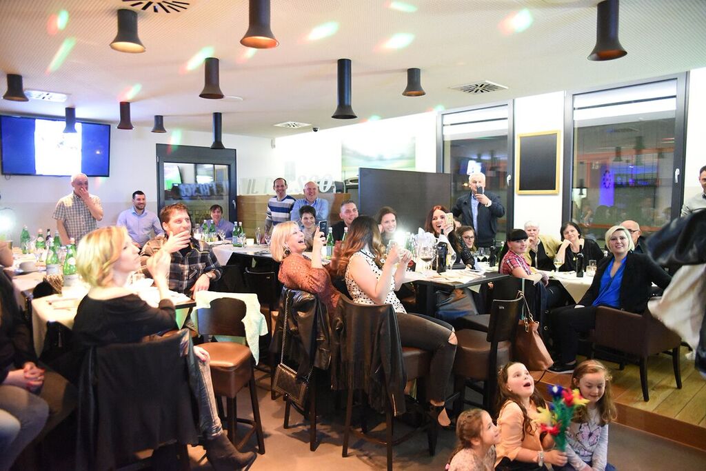 Zauberer für die Stadt Stuttgart- Zaubershow - close Up Events